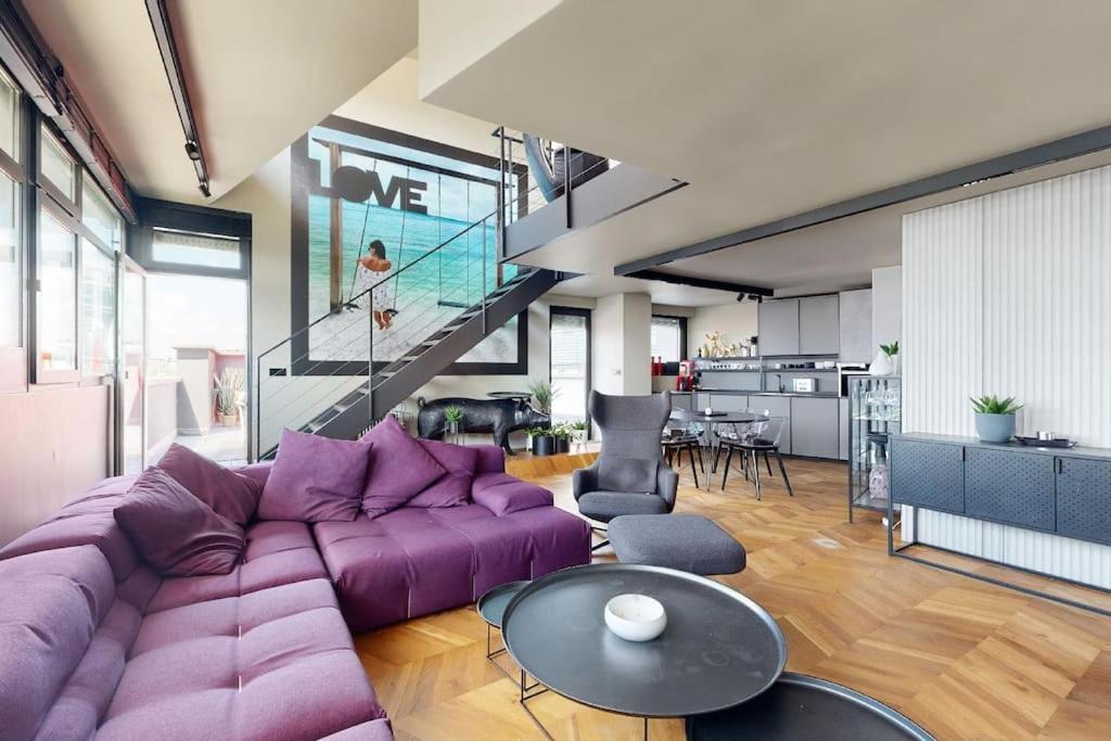 Stylovy Loft S Ohromnou Terasou Apartman Pozsony Kültér fotó