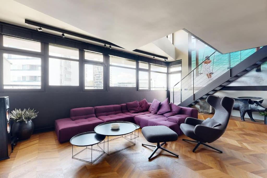 Stylovy Loft S Ohromnou Terasou Apartman Pozsony Kültér fotó